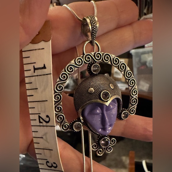 Carved Face Goddess Pendant On Silver Tone Chain Amethyst stones 18” - Picture 4 of 5